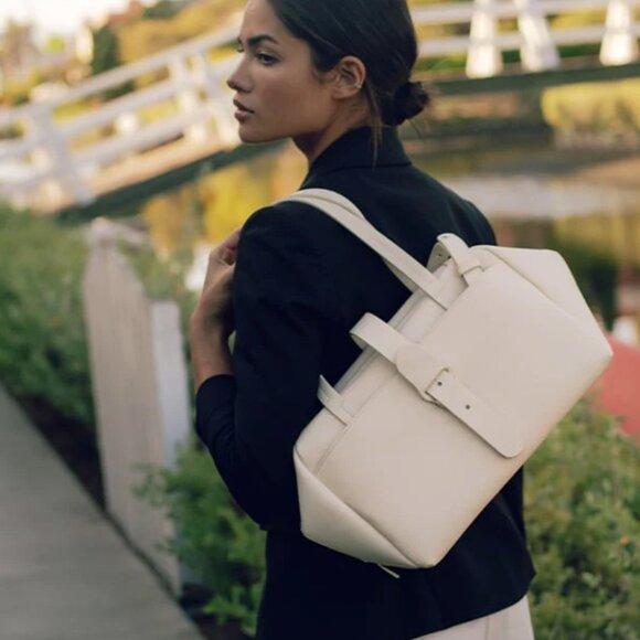 Senreve_Doctor Bag_Pebbled Leather_Cream - Picture 3 of 17